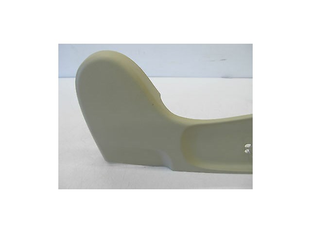 2009 INFINITI G37X SEDAN AWD OEM RIGHT FRONT BOTTOM SEAT TRIM MOLDING 