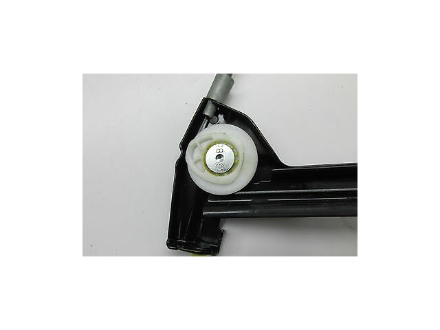 2004-2006 MERCEDES BENZ SL600 R230 OEM R. FRONT DOOR WINDOW REGULATOR W/O MOTOR