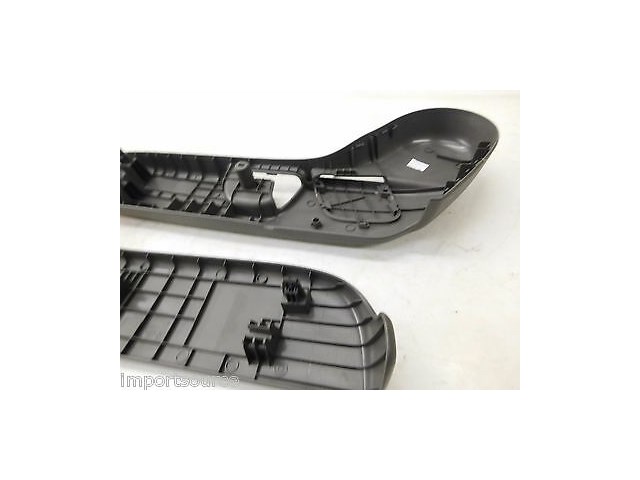 2011-2013 HONDA ODYSSEY OEM RIGHT FRONT PASSENGER SEAT TRIM COVER