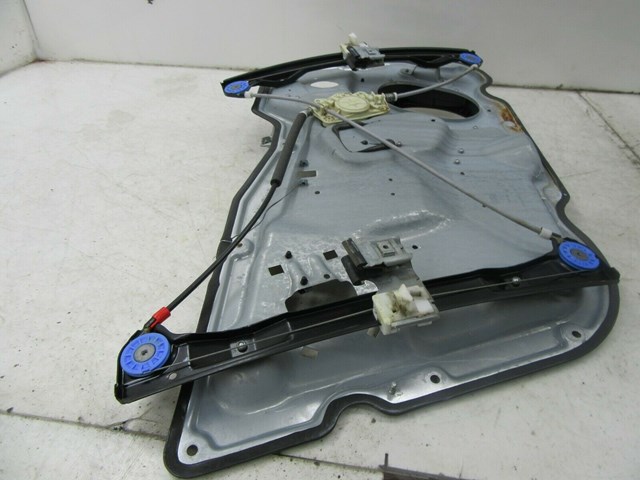 2010-2012 LINCOLN MKZ OEM RIGHT FRONT PASSENGER SIDE DOOR WINDOW REGULATOR 