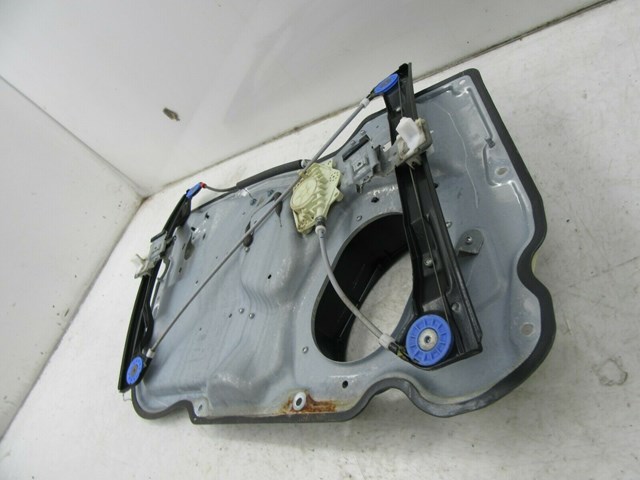 2010-2012 LINCOLN MKZ OEM RIGHT FRONT PASSENGER SIDE DOOR WINDOW REGULATOR 