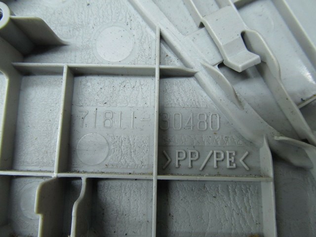 2007-2011 LEXUS GS350 OEM RIGHT FRONT PASSENGER SIDE LOWER SEAT TRIM COVER SET 