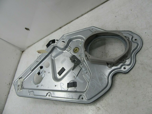 2010-2012 LINCOLN MKZ OEM LEFT REAR DRIVER SIDE DOOR WINDOW REGULATOR 