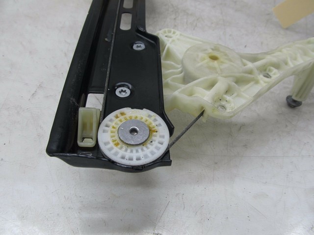 2013-2015 PORSCHE BOXSTER 981 OEM LEFT DRIVER DOOR WINDOW REGULATOR 99154207501