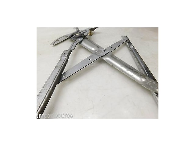 2003-2006 TOYOTA TUNDRA OEM RIGHT FRONT PASSENGER DOOR WINDOW REGULATOR