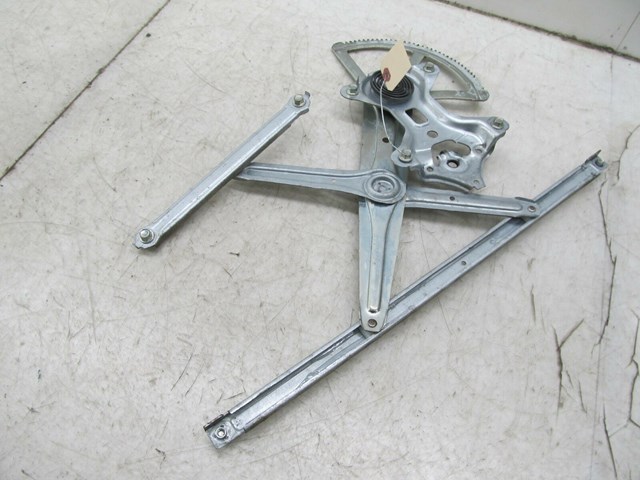 2004-2009 LEXUS RX350 RX330 OEM RIGHT FRONT WINDOW REGULATOR 