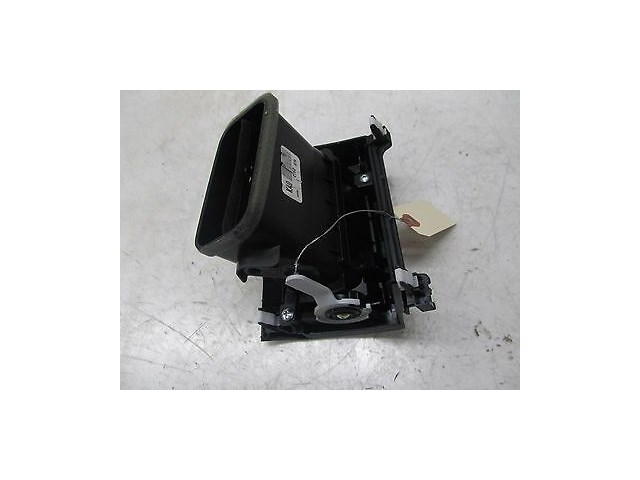 2011-2013 HONDA ODYSSEY OEM LEFT FRONT DASH AIR VENT WITH TRIM DRIVER SIDE