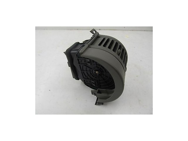 2003-2004 INFINITI G35 COUPE OEM LEFT FRONT DRIVER SIDE AC A/C HEATER AIR VENT