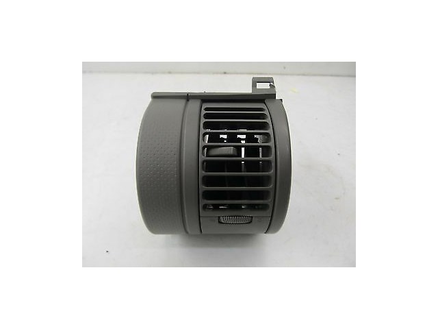 2003-2004 INFINITI G35 COUPE OEM LEFT FRONT DRIVER SIDE AC A/C HEATER AIR VENT