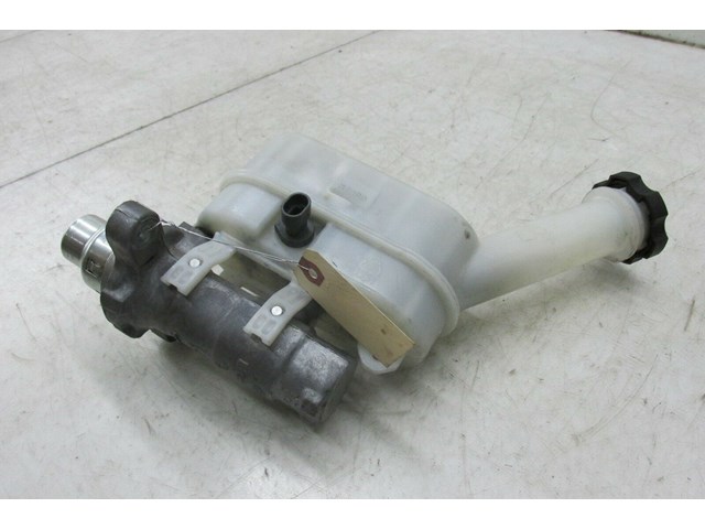 2013-2017 CHEVY TRAVERSE OEM FRONT BRAKE MASTER CYLINDER 