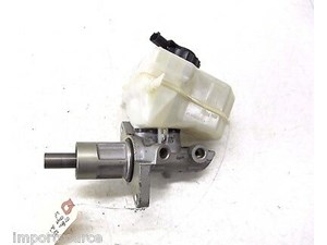 2007-2010 BMW 328I E92 COUPE OEM BRAKE MASTER CYLINDER WITH FLUID RESERVOIR 