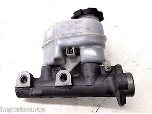 2005-2009 BUICK LACROSSE OEM BRAKE MASTER CYLINDER W/ RESERVOIR TANK 