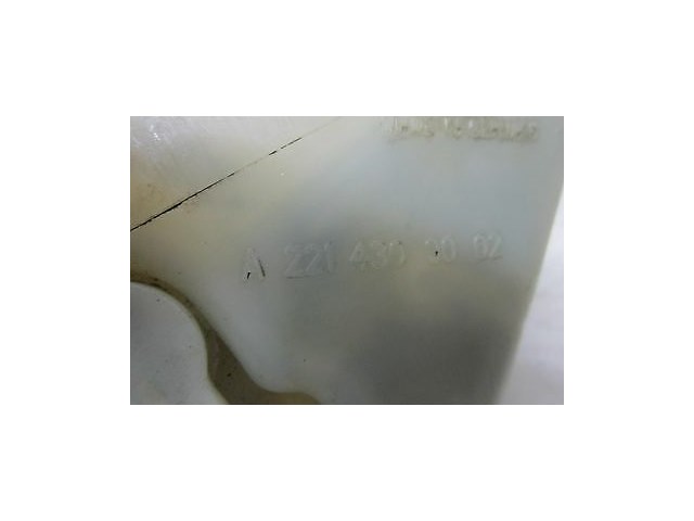 2007-2009 MERCEDES S600 W221 OEM POWER BRAKE MASTER CYLINDER RESERVOIR TANK