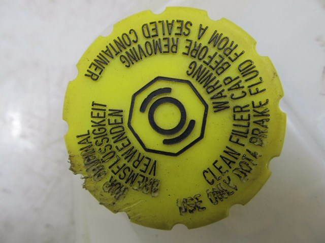 2013-2015 PORSCHE BOXSTER 981 OEM BRAKE MASTER CYLINDER W/ RESERVOIR ASSEMBLY