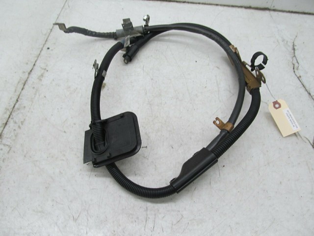 2012-2015 MERCEDES C250 COUPE W204 OEM ALTERNATOR STARTER POWER SUPPLY CABLE