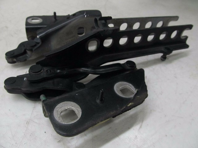 2004-2008 AUDI A8L W12 OEM FRONT HOOD HINGE HINGES PAIR (2)