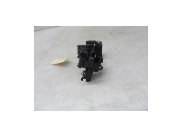 2003-2006 MERCEDES E500 W211 OEM LOWER HOOD LATCH