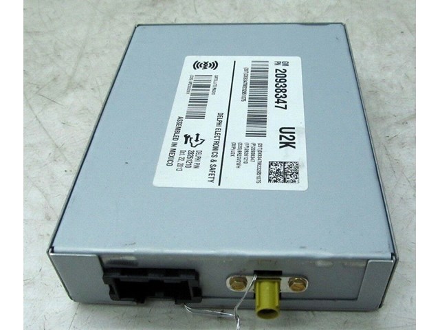 2013-2017 CHEVY TRAVERSE OEM LEFT REAR SATELLITE RADIO RECEIVER MODULE 