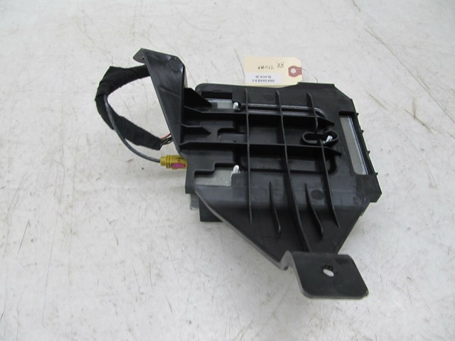  2004-2011 SAAB 9-3 OEM RIGHT REAR TRUNK SATELLITE RADIO SIGNAL RECEIVER 