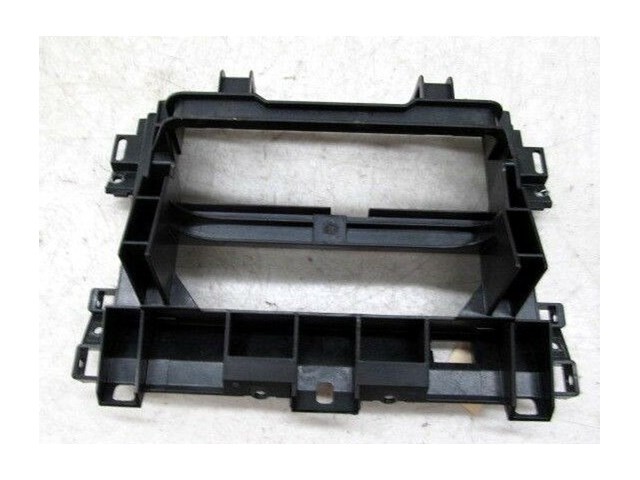 2003-2006 RANGE ROVER HSE OEM FRONT RADIO TRIM BRACKET FRAME 