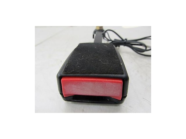 2004-2008 MASERATI QUATTROPORTE M139 OEM RIGHT FRONT SEAT BELT RECEIVER BUCKLE