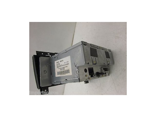 2005-2009 BUICK LACROSSE OEM FRONT CENTER 6 CD CHANGER AM/FM RADIO 