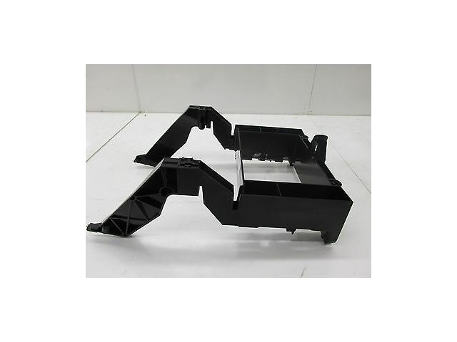 2003-2005 MERCEDES E320 WAGON W211 OEM CENTER STERIO FRAME RADIO BEZEL HOLDER