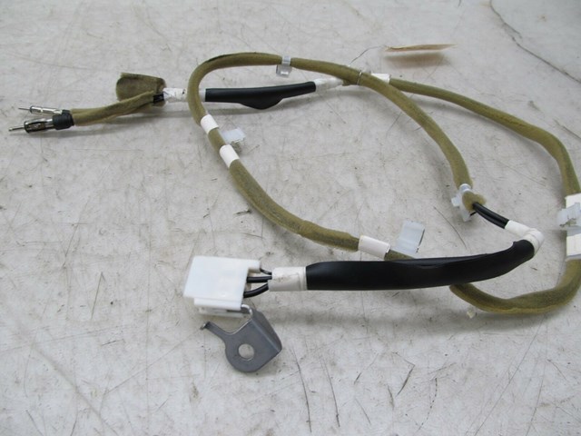 2004-2009 LEXUS RX350 RX330 OEM FRONT RADIO WIRE HARNESS 