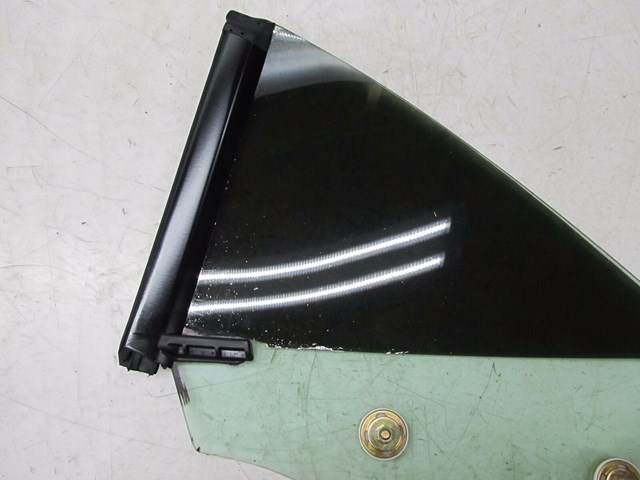  2002-2010 LEXUS SC430 Z40 OEM RIGHT FRONT PASSENGER SIDE QUARTER GLASS WINDOW