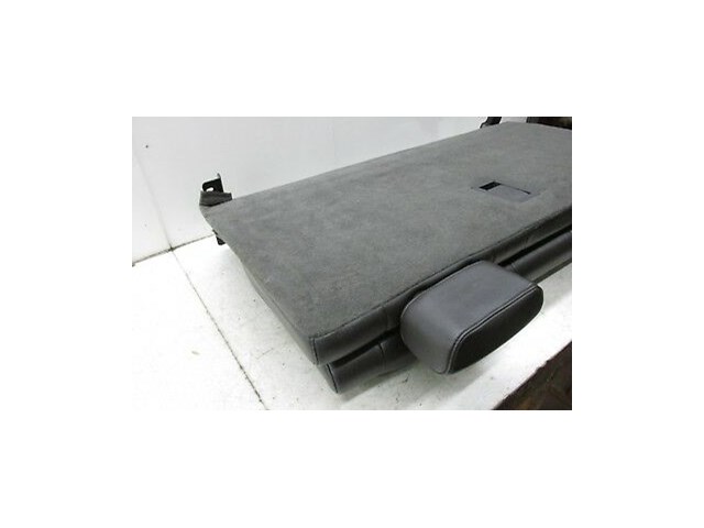 2004-2007 INFINITI QX56 OEM THIRD 3RD ROW BENCH SEAT ASSEMBLY BLACK W/ HEADRESTS