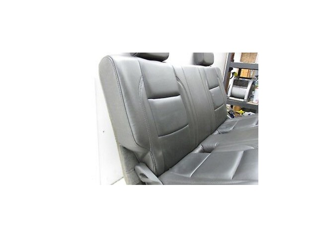 2004-2007 INFINITI QX56 OEM THIRD 3RD ROW BENCH SEAT ASSEMBLY BLACK W/ HEADRESTS