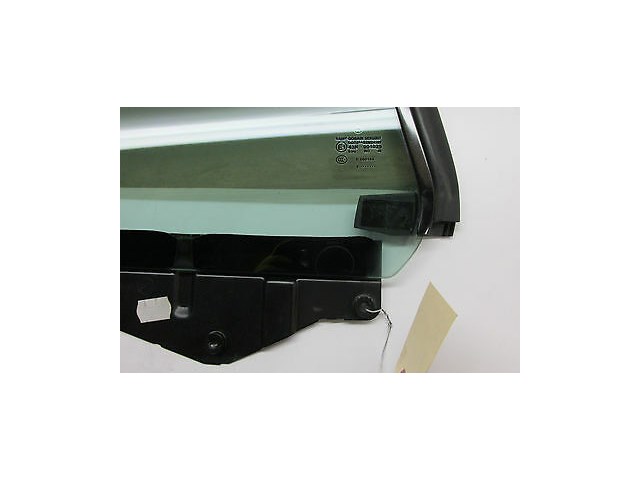 2004-2006 MERCEDES BENZ SL600 R230 OEM RIGHT REAR QUARTER GLASS