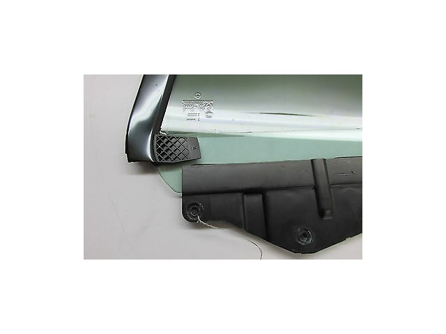 2004-2006 MERCEDES BENZ SL600 R230 OEM RIGHT REAR QUARTER GLASS
