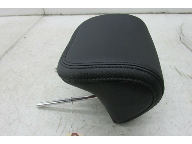 2014-2016 KIA CADENZA OEM RIGHT REAR HEADREST CUSHION 