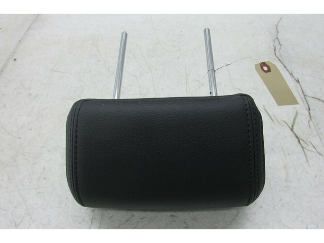 2014-2016 KIA CADENZA OEM RIGHT REAR HEADREST CUSHION 