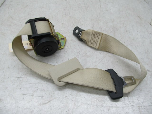 2003-2006 MERCEDES E500 W211 OEM REAR CENTER SEAT BELT 