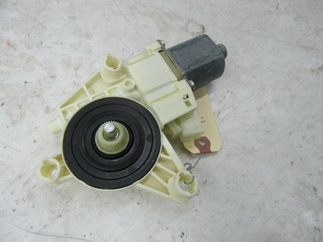 2012-2015 MERCEDES C350 COUPE OEM RIGHT FRONT PASS DOOR WINDOW REGULATOR MOTOR