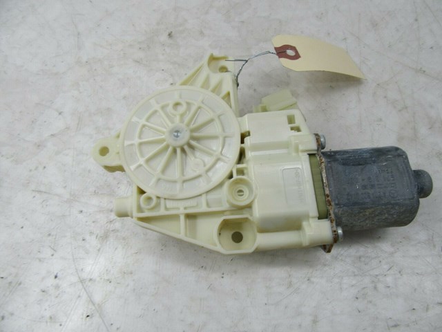 2012-2015 MERCEDES C350 COUPE OEM RIGHT FRONT PASS DOOR WINDOW REGULATOR MOTOR