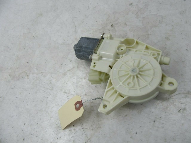 2012-2015 MERCEDES C350 COUPE OEM RIGHT FRONT PASS DOOR WINDOW REGULATOR MOTOR