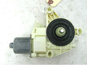 2012-2015 MERCEDES C350 COUPE OEM RIGHT FRONT PASS DOOR WINDOW REGULATOR MOTOR
