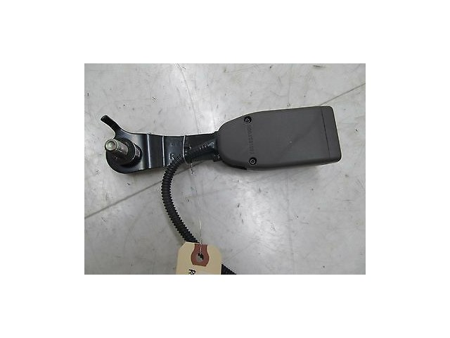 2011-2013 HONDA ODYSSEY OEM RIGHT FRONT PASSENGER SEAT BELT RECEIVER 