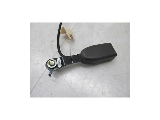 2011-2013 HONDA ODYSSEY OEM RIGHT FRONT PASSENGER SEAT BELT RECEIVER 