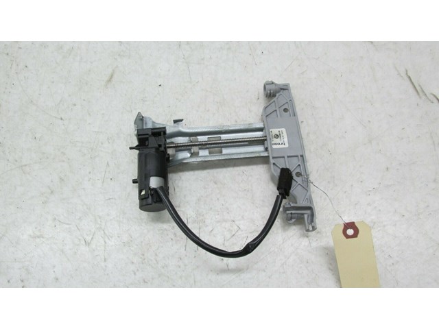  2007-2010 BMW X5 E70 OEM RIGHT FRONT PASSENGER UPPER SEAT HEADREST MOTOR 