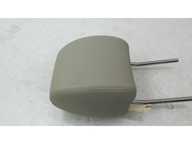 2017-2019 BUICK LACROSSE OEM LEFT FRONT DRIVER SEAT HEADREST     