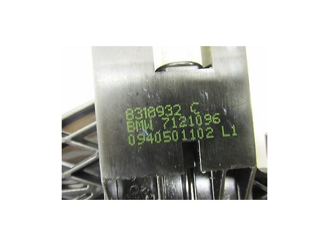 2004-2007 BMW 530i E60 OEM LEFT FRONT DRIVER'S SIDE SEAT HEADREST ADJUST MOTOR