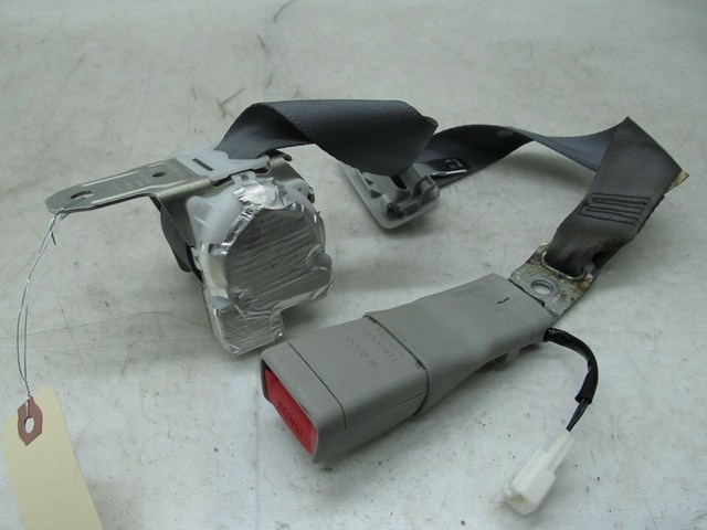 2007-2011 LEXUS GS350 OEM REAR CENTER SEAT BELT ASSEMBLY 