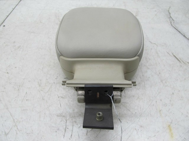2003-2004 LAND ROVER DISCOVERY OEM RIGHT REAR 3RD ROW HEADREST CUSHION 