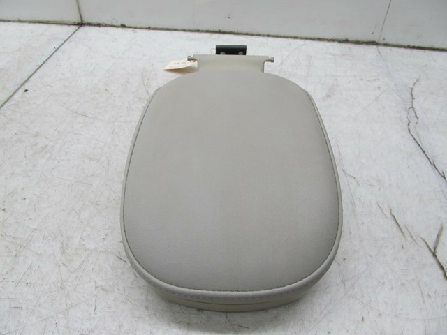 2003-2004 LAND ROVER DISCOVERY OEM RIGHT REAR 3RD ROW HEADREST CUSHION 
