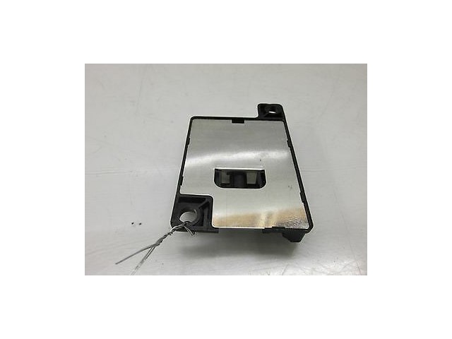 2006-2007 BMW 530XI WAGON E61 OEM CENTER CONSOLE BLUETOOTH ANTENNA MODULE