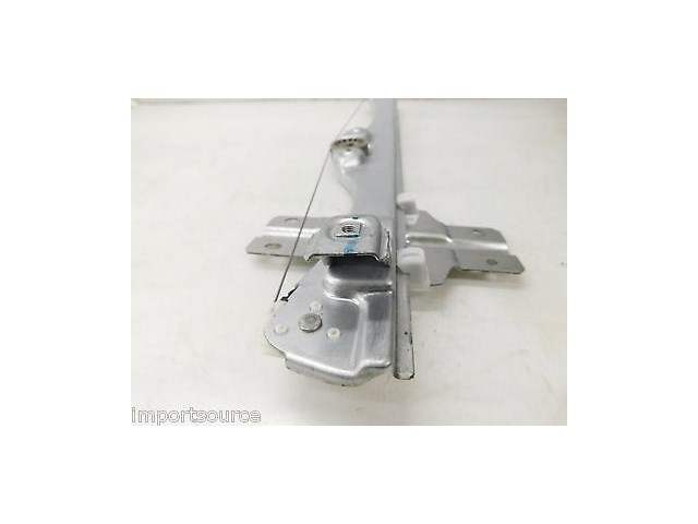 2013-2015 GMC ACADIA OEM RIGHT REAR PASSENGER DOOR WINDOW REGULATOR W/O MOTOR